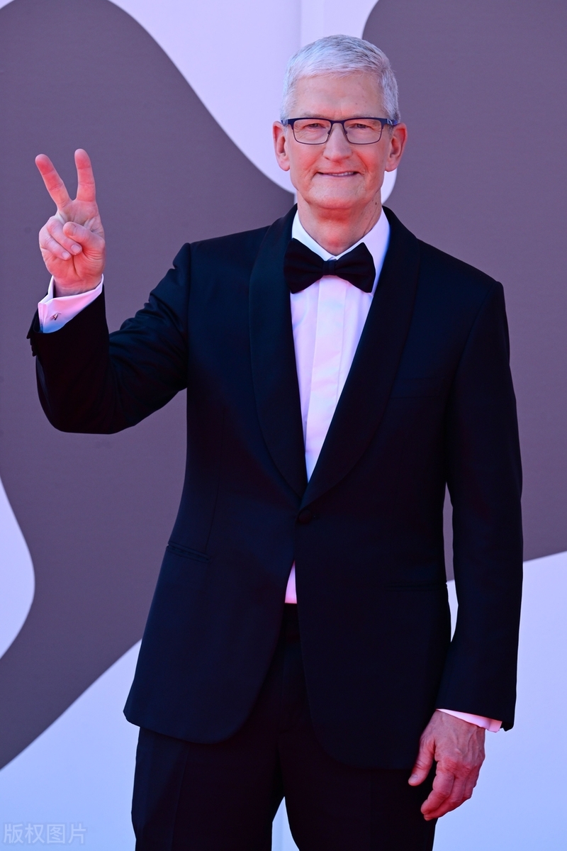 美国 CEO 薪酬有多高？苹果库克 7 小时收入超普通工人年薪-百货之家