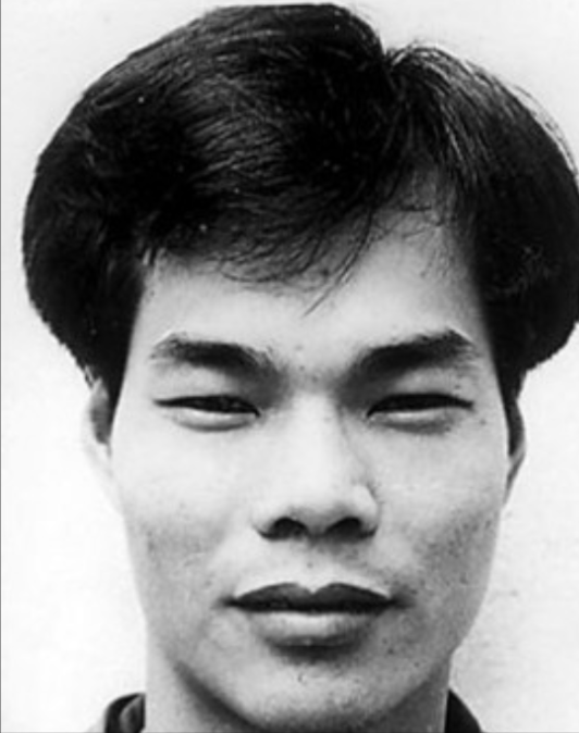叶继欢是香港有名的悍匪,无数富商听到他的