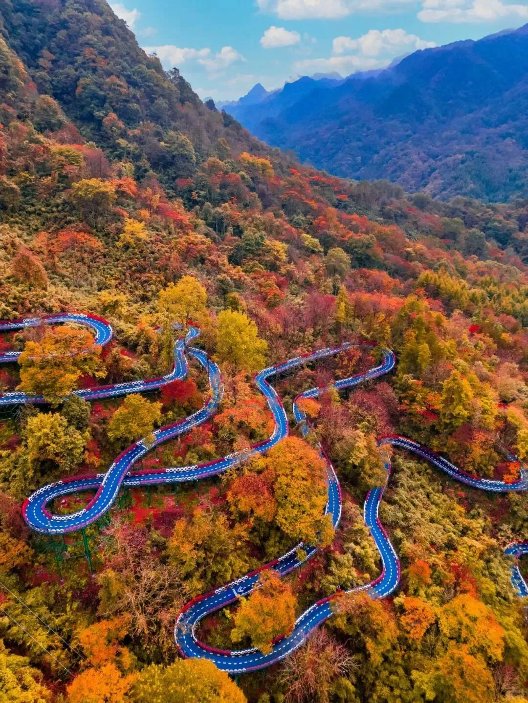 举报/反馈檀木讨厌晚会还没去过但听说牛奶海风景超美有机会一定要