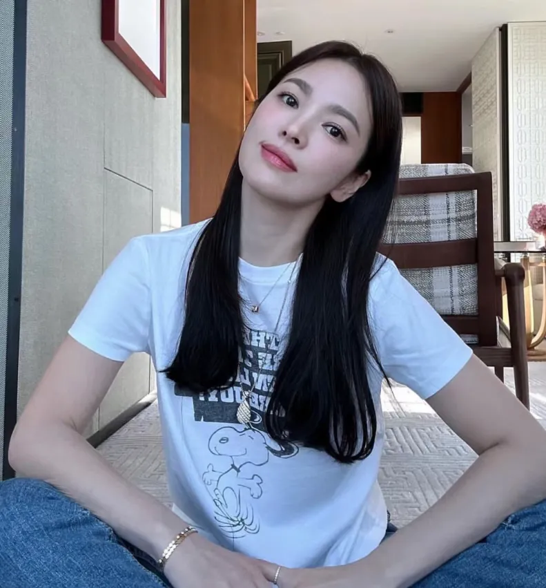 最美女星宋慧乔的三段感情