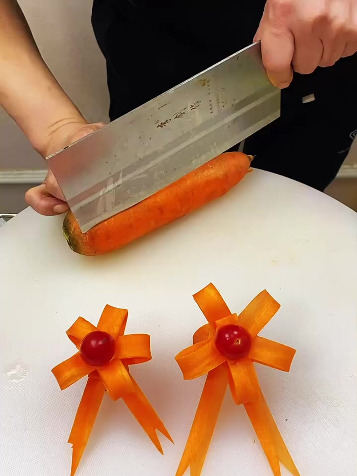 只要萝卜换一种切法 造型可以很好看