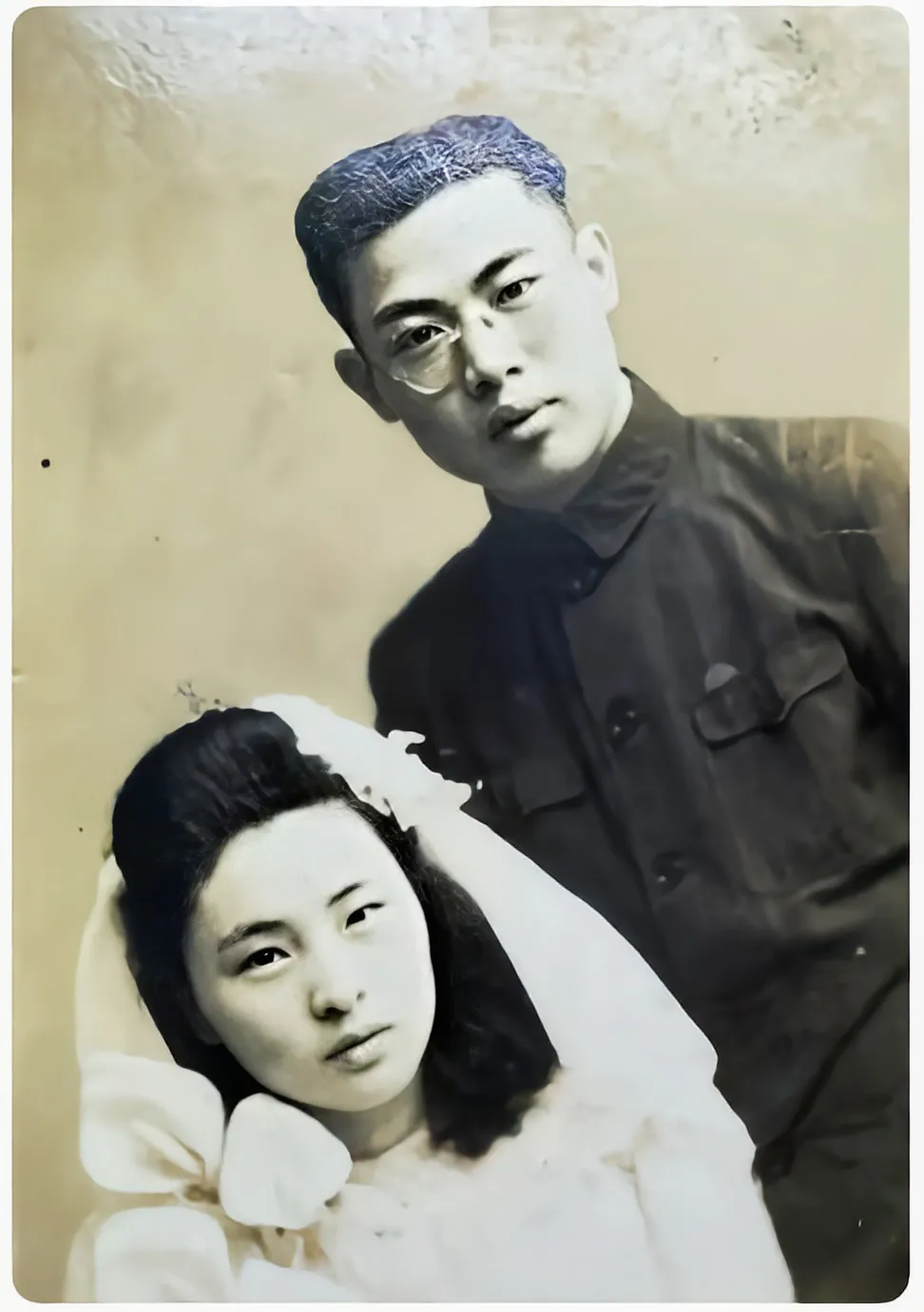 1979年,数学家苏步青问日本妻子:43年了,你想念家乡吗?