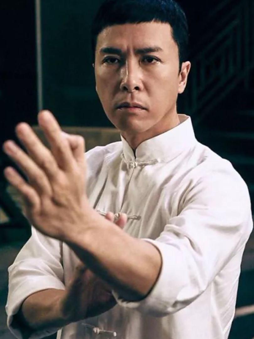 为了拍电影《叶问》,甄子丹学习咏春拳,长达九个月!