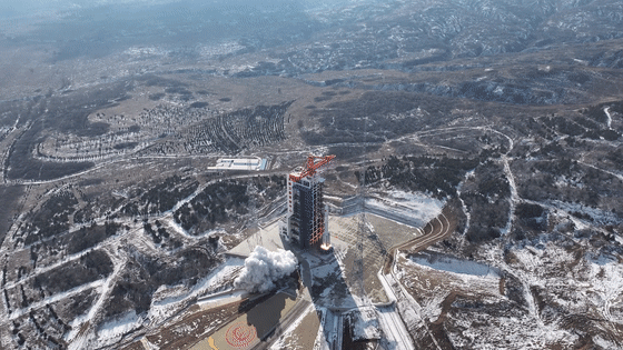 北京时间2024年12月5日12时41分,我国在太原卫