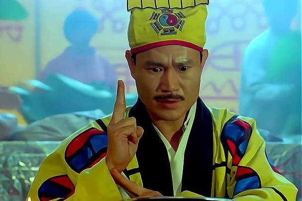 1997年,林正英去世,留下1000万遗产给女友苑琼丹,她