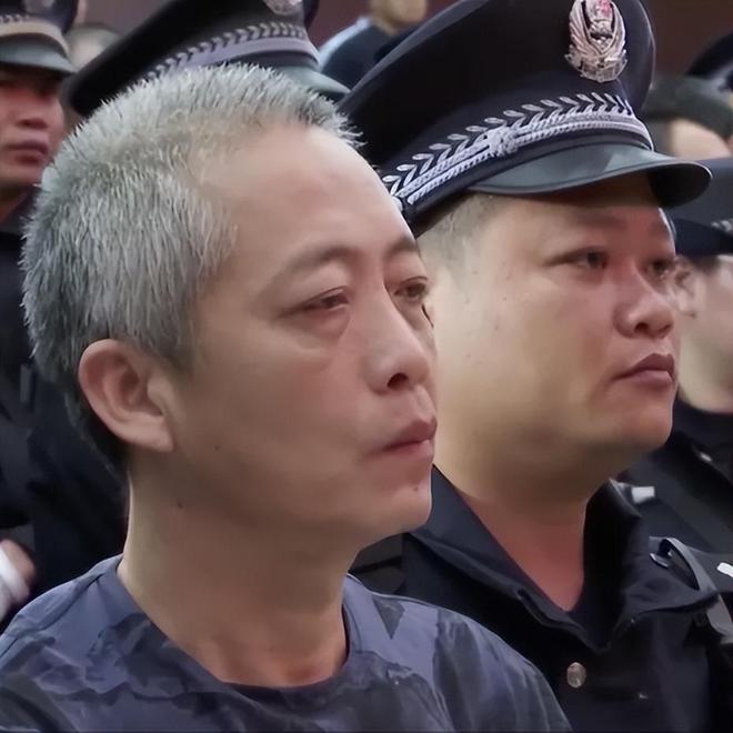 回顾:黄鸿发被执行死刑,死前感叹:要是二哥没出事,没人敢动我