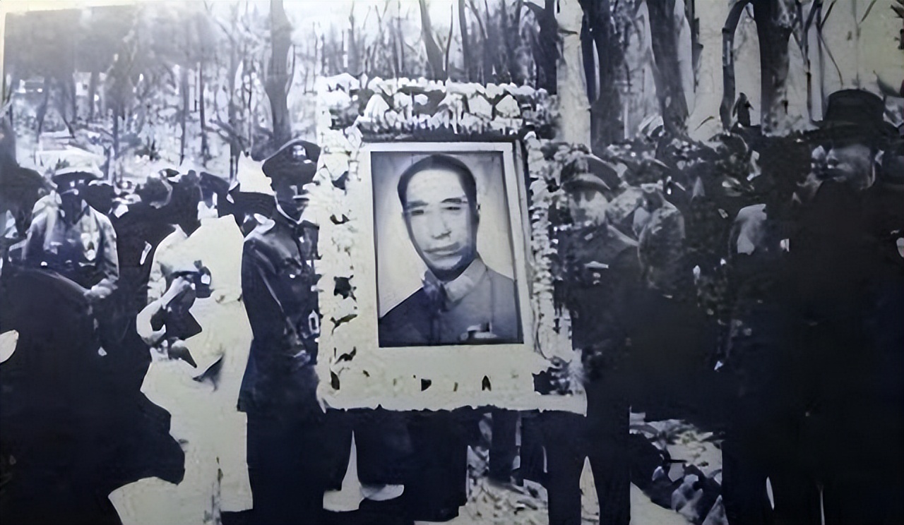 1991年戴笠孙女赴台探亲,回大陆后受母所托,第一次去了祖父墓地