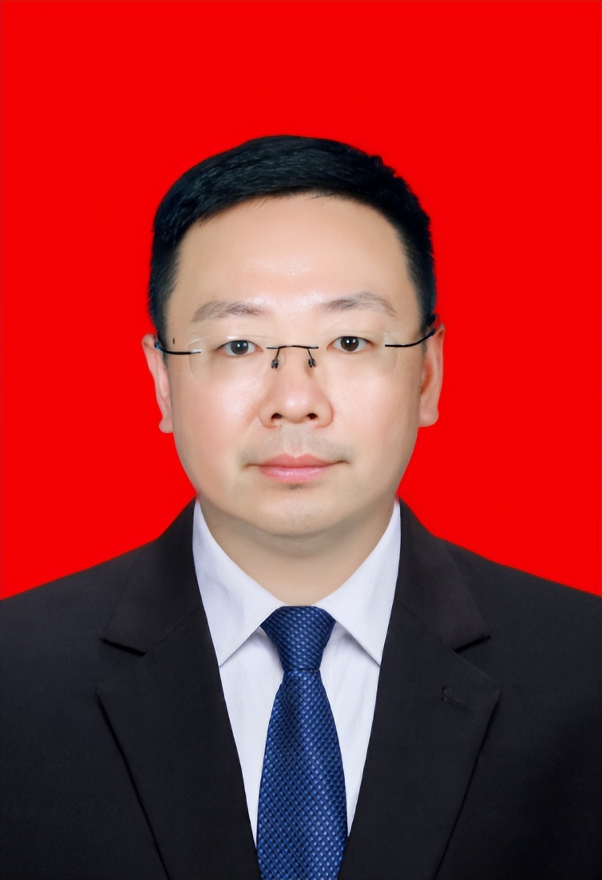 贵州省黔东南州审计局现任领导简介