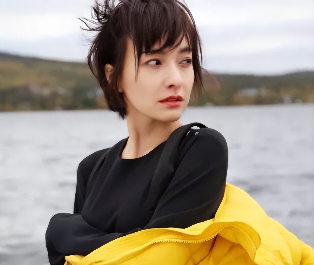 回顾:12年陪跑终逆袭,吴昕的蜕变,让我看清了娱乐圈的现实