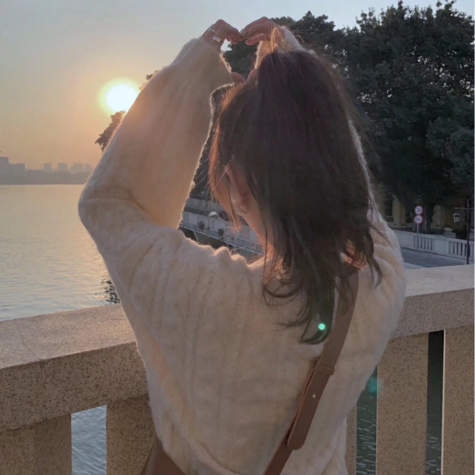 "背下来,怼人时镇得住场子"