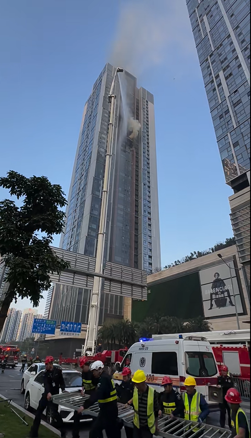 深圳亿万富豪流落街头图片