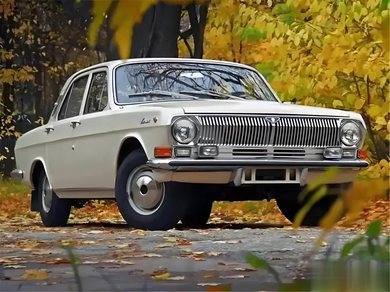 还 40年代汽车40年代匈牙利汽车法国白茹汽车民主德国瓦德堡535型轿车