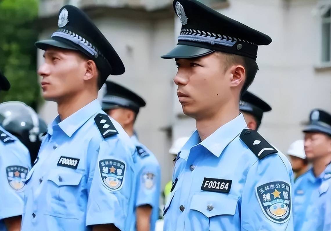 森林公安辅警衣服图片图片