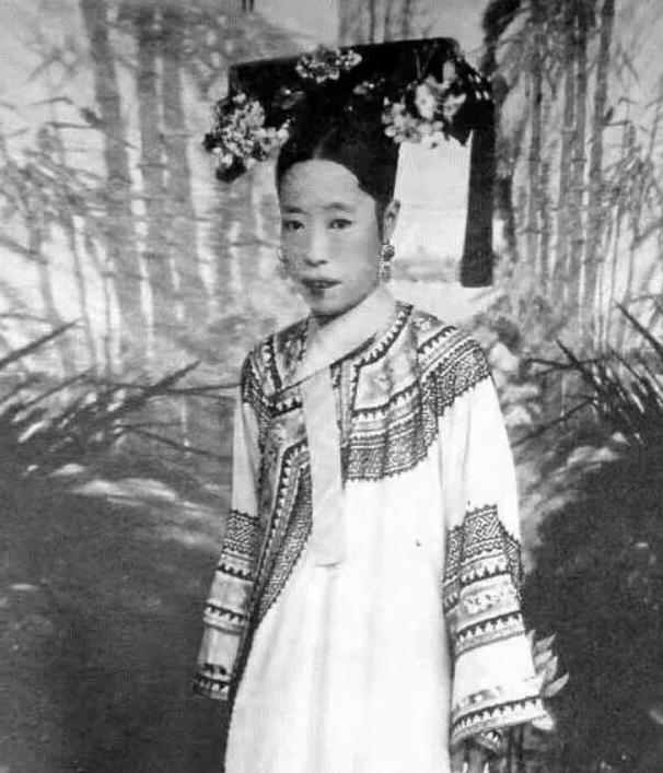 隆裕太后之死谜团:1913年清帝退位后,优渥生活下的神秘离世