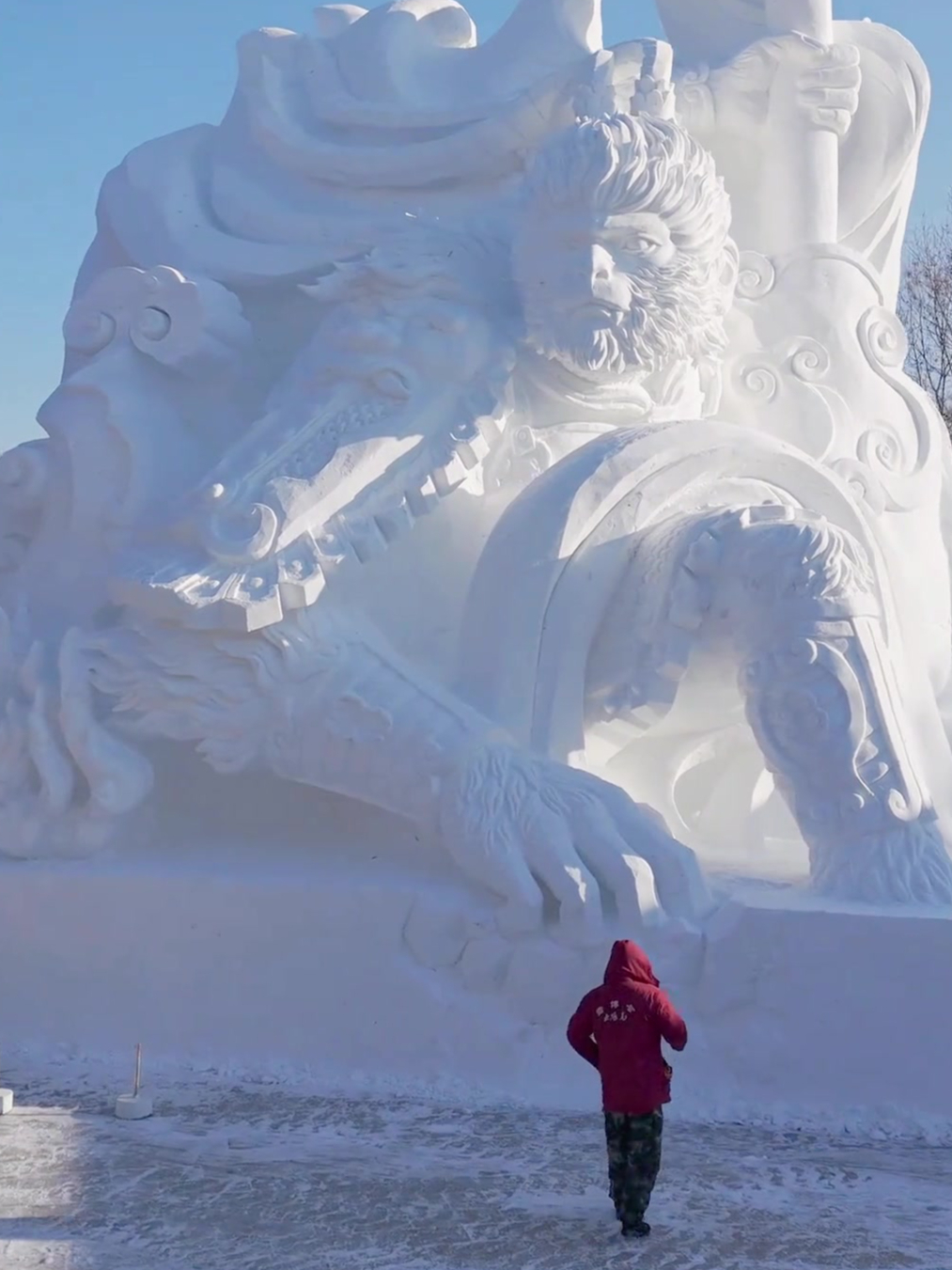 雪雕图片人物图片