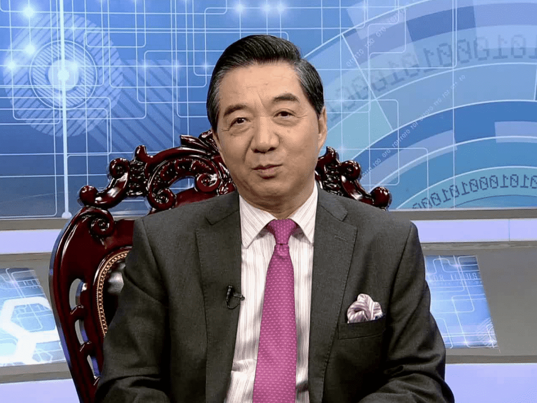 张召忠表示:美国"走投无路"会不会发动战争?
