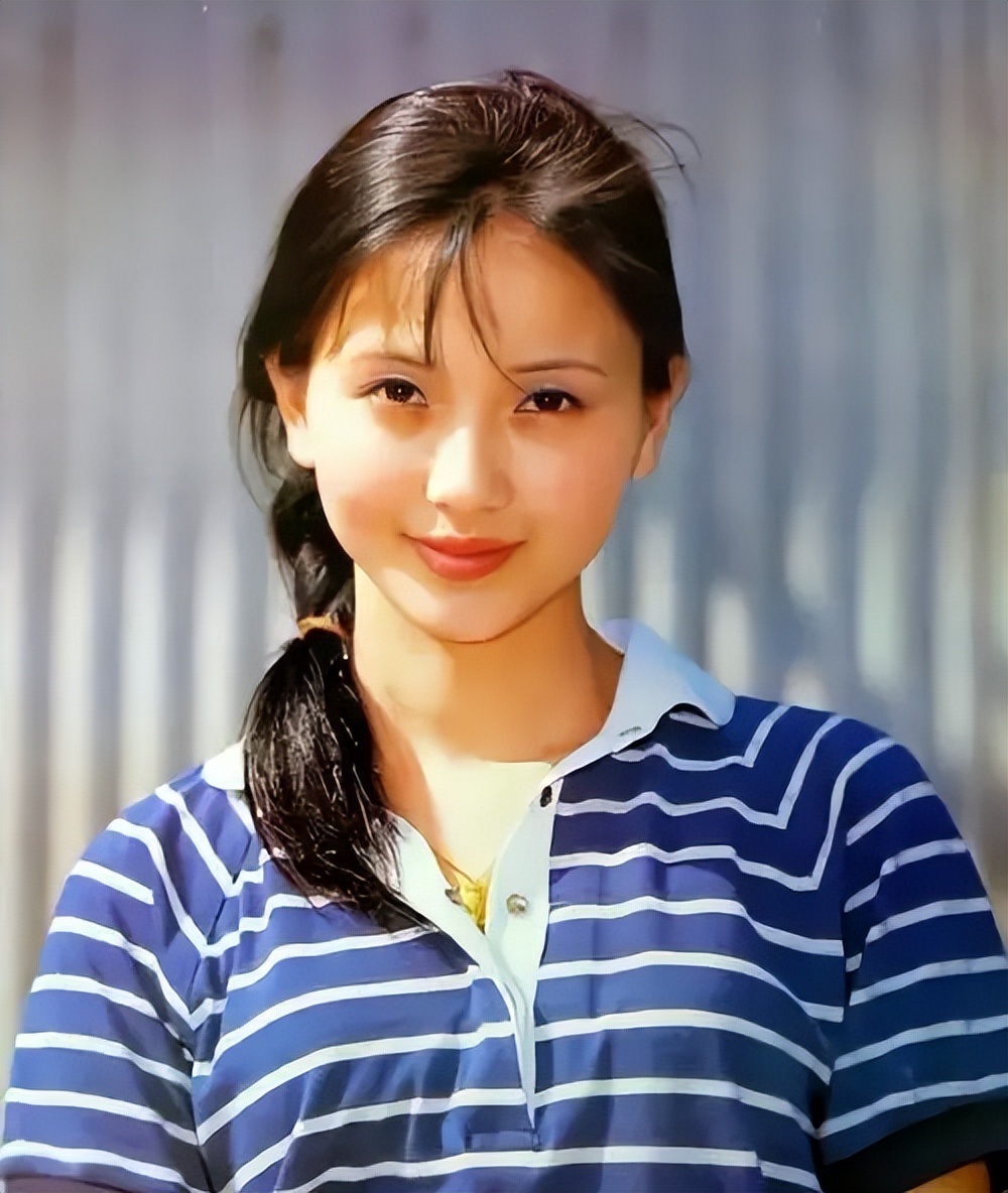 回顾陶慧敏:我没有"守寡"10年,丈夫是初恋,如今女儿比我还漂亮