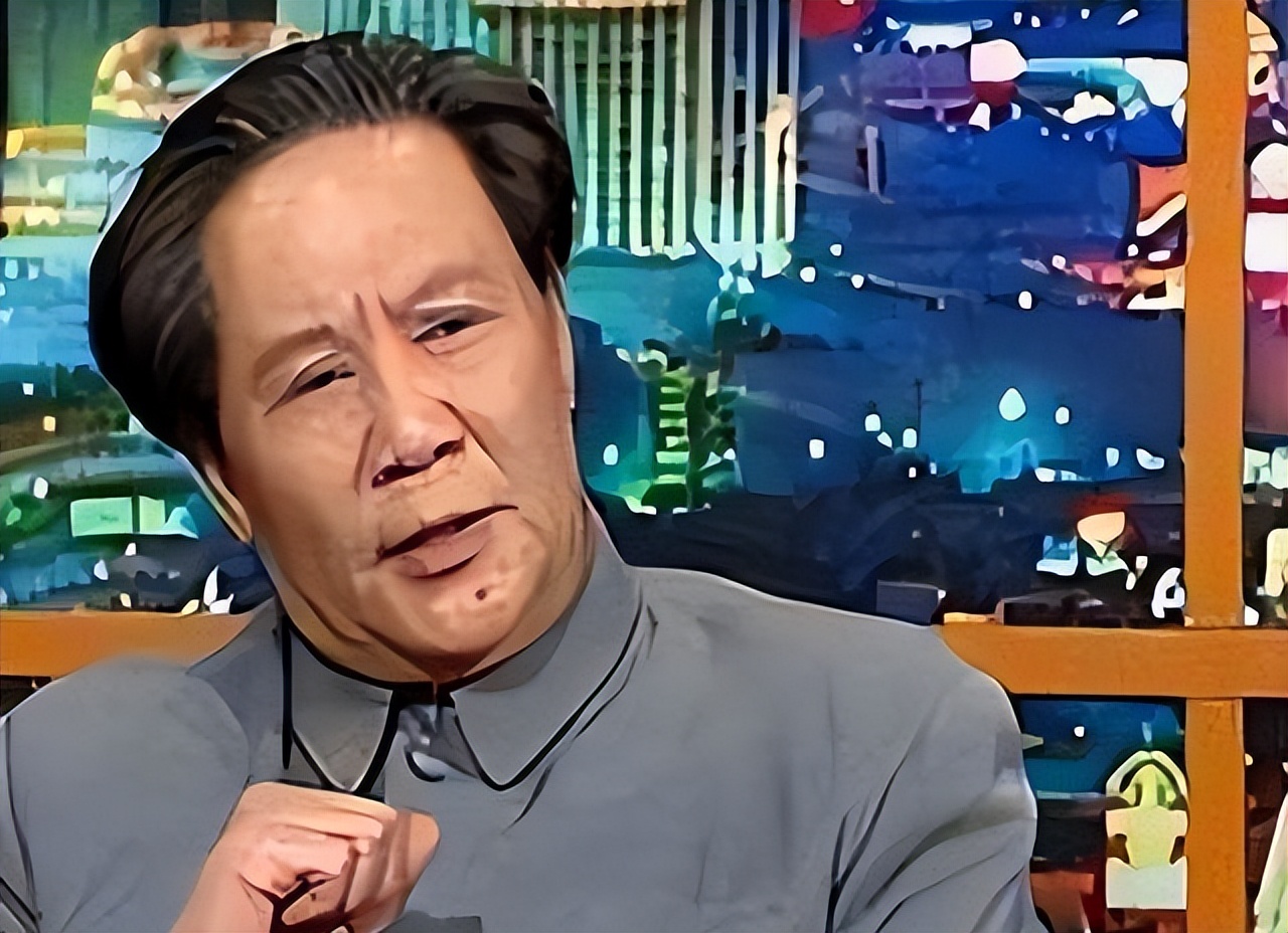 古月追悼会:挽联长达6米,女儿亲吻遗像,300名广州市民自发送行