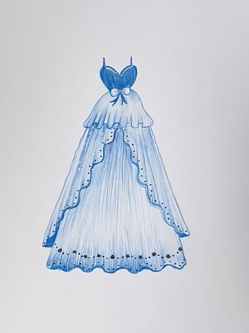 怎么画又简单又漂亮的裙子