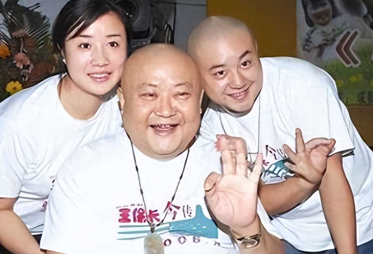 刘德一,61岁与21岁女大学生坠入爱河惹争议