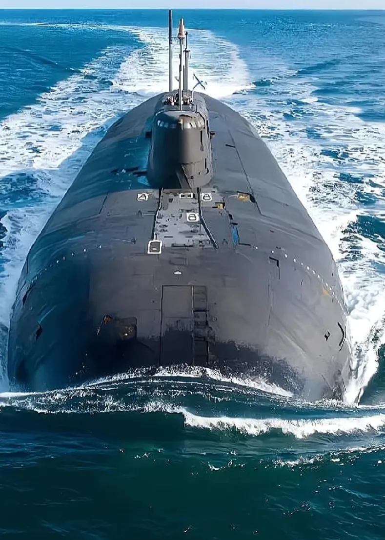 12月28日,俄罗斯海军将接收四艘全新的885m亚森