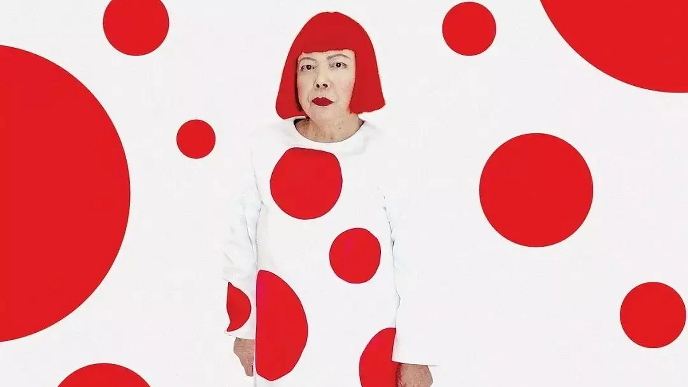 草间弥生跟男友约瑟夫在草坪上亲热,被约瑟夫的母亲看见,老太太很生气