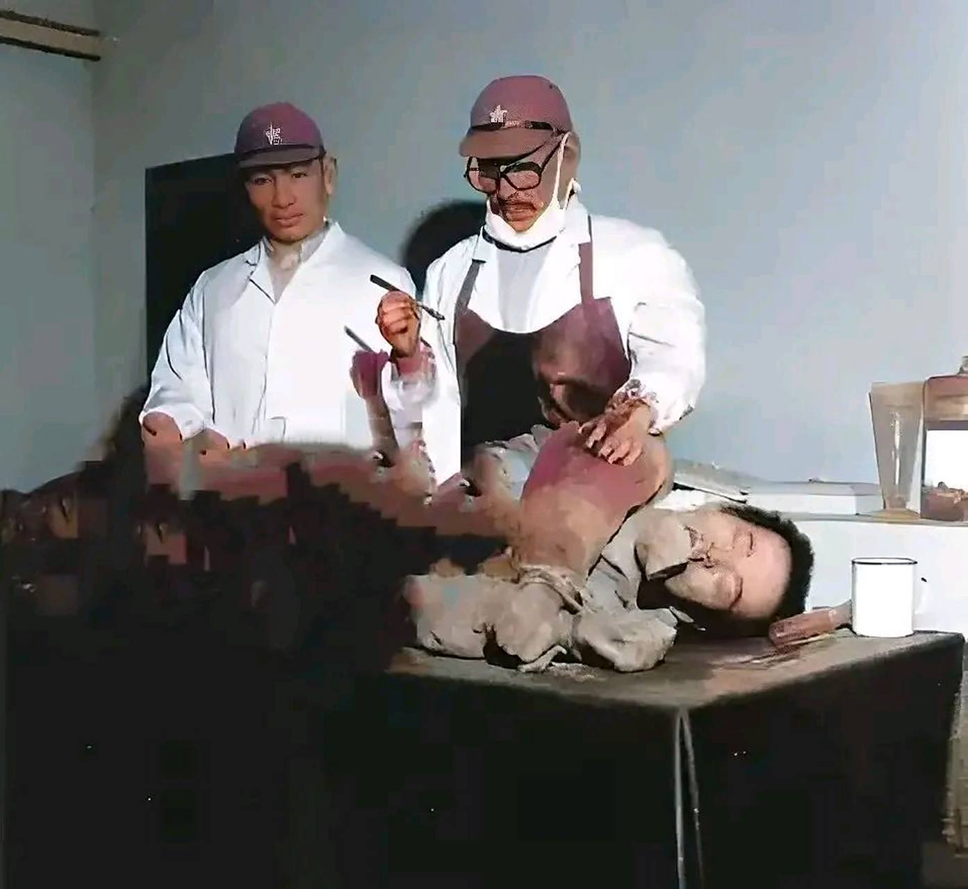 这张照片拍摄于1937年,日本侵华期间,臭名昭著的731