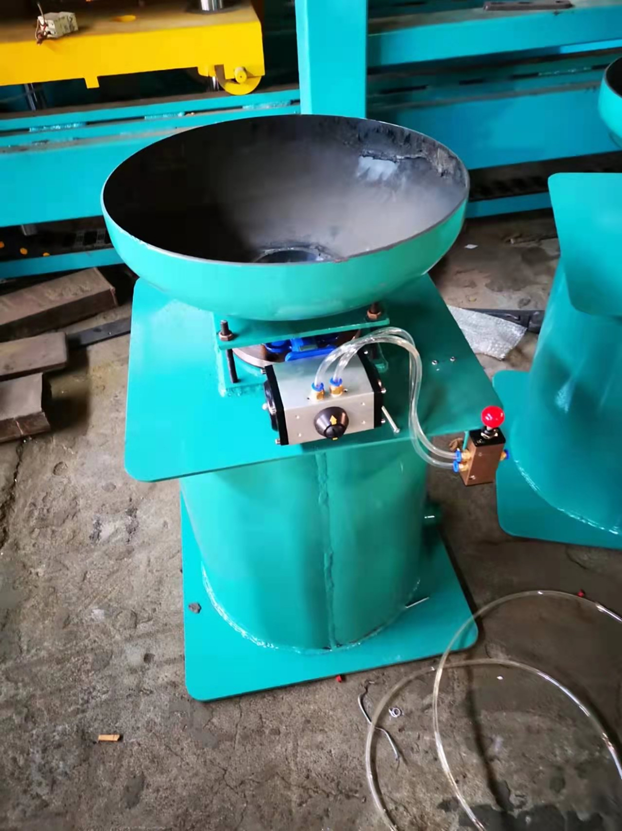 海益覆膜砂射芯机