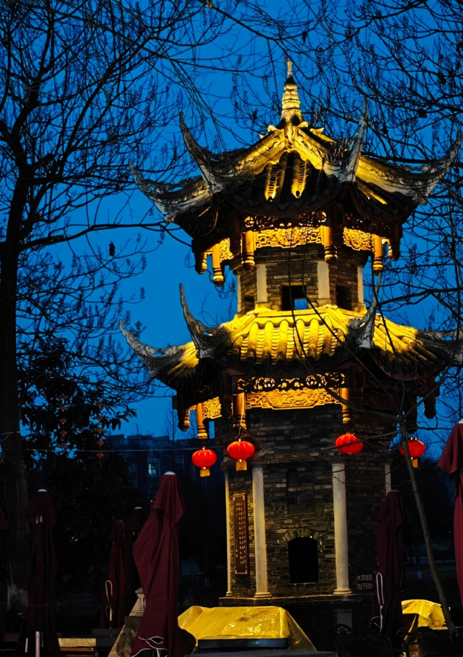 未来美学看郫都# #太好玩了我的城#  四川成都市郫都区的三道堰,是一