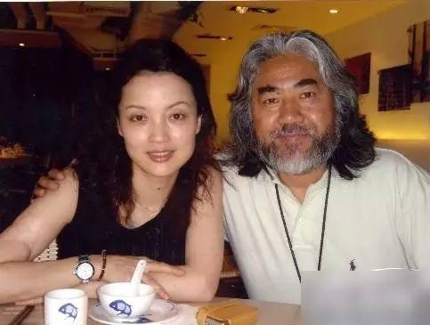 张纪中老来得女,原配王玎输给了才女攀馨蔓,助理杜星霖接盘