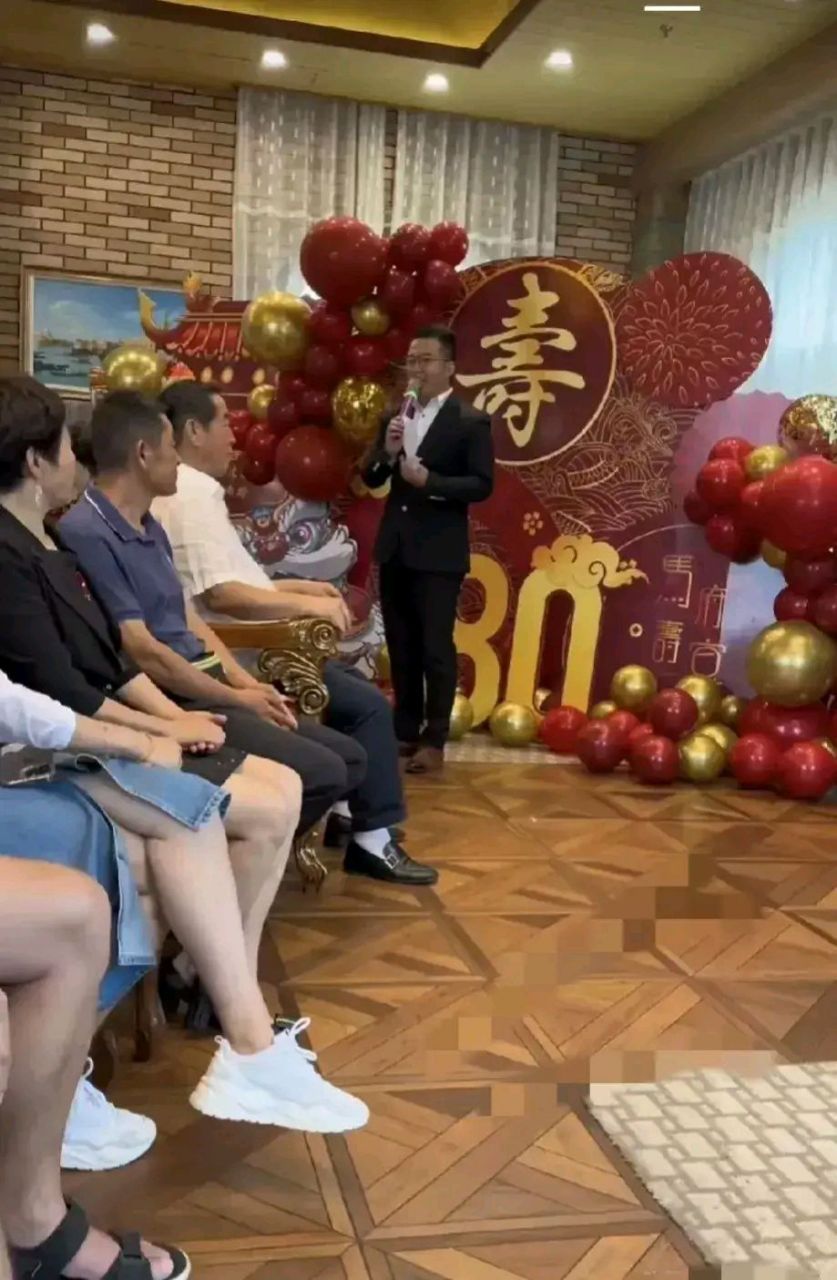 马俊仁80大寿!时间真快呀,昔日著名的中长跑教练马俊仁已是80岁的老人