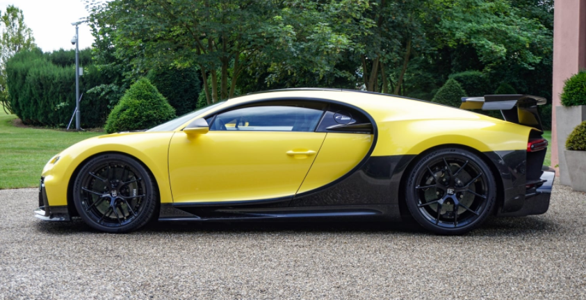 布加迪chiron pur sport轮胎破裂有问题