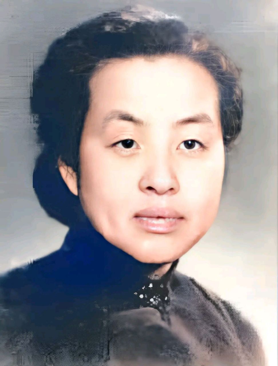 建国初,新闻界的三大才女:浦熙修,杨刚,彭子冈.