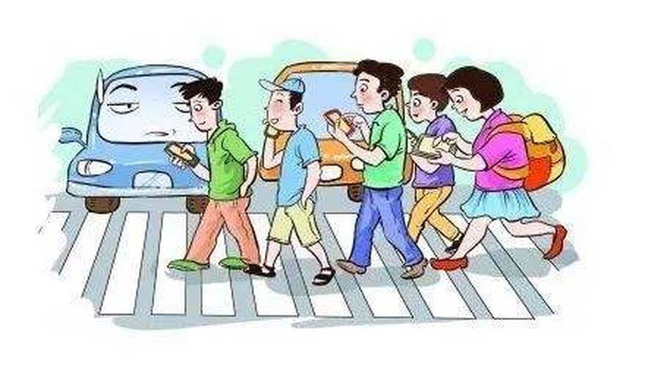 【女孩下楼梯时看手机,不慎摔倒,脸部着地,头部撞在楼梯护栏上,当场