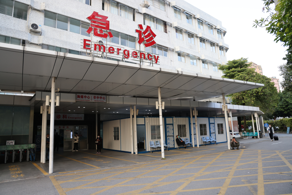 攻坚迎难——暨南大学附属第一医院提升新冠急重症救治能力