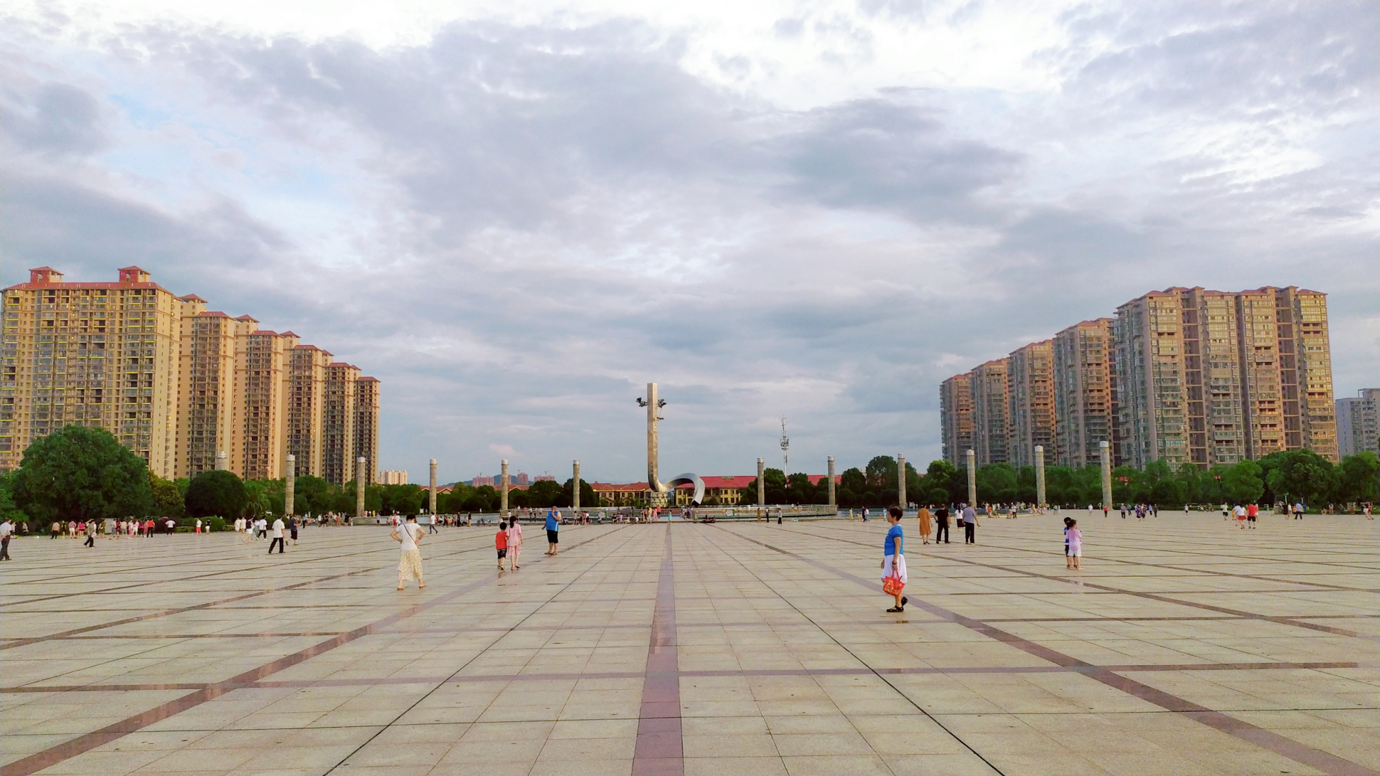 永州陶铸广场暮色