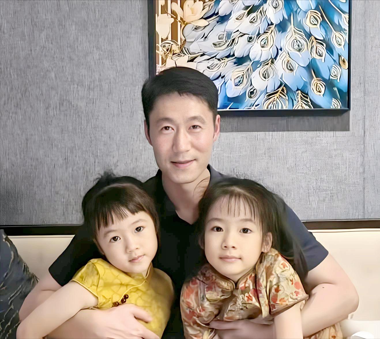 赵薇离婚!她今天的结局,印证了王励勤母亲17年前的话