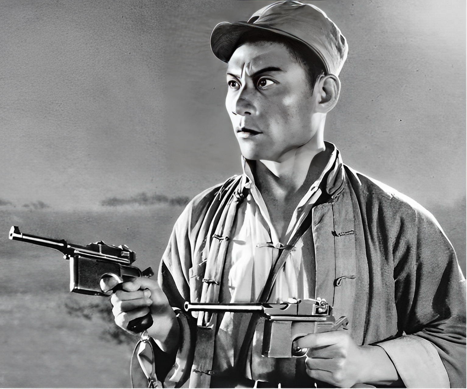 1942年,一个八路军女队员从来不洗脚,却引起了游击队长甄凤山的高度