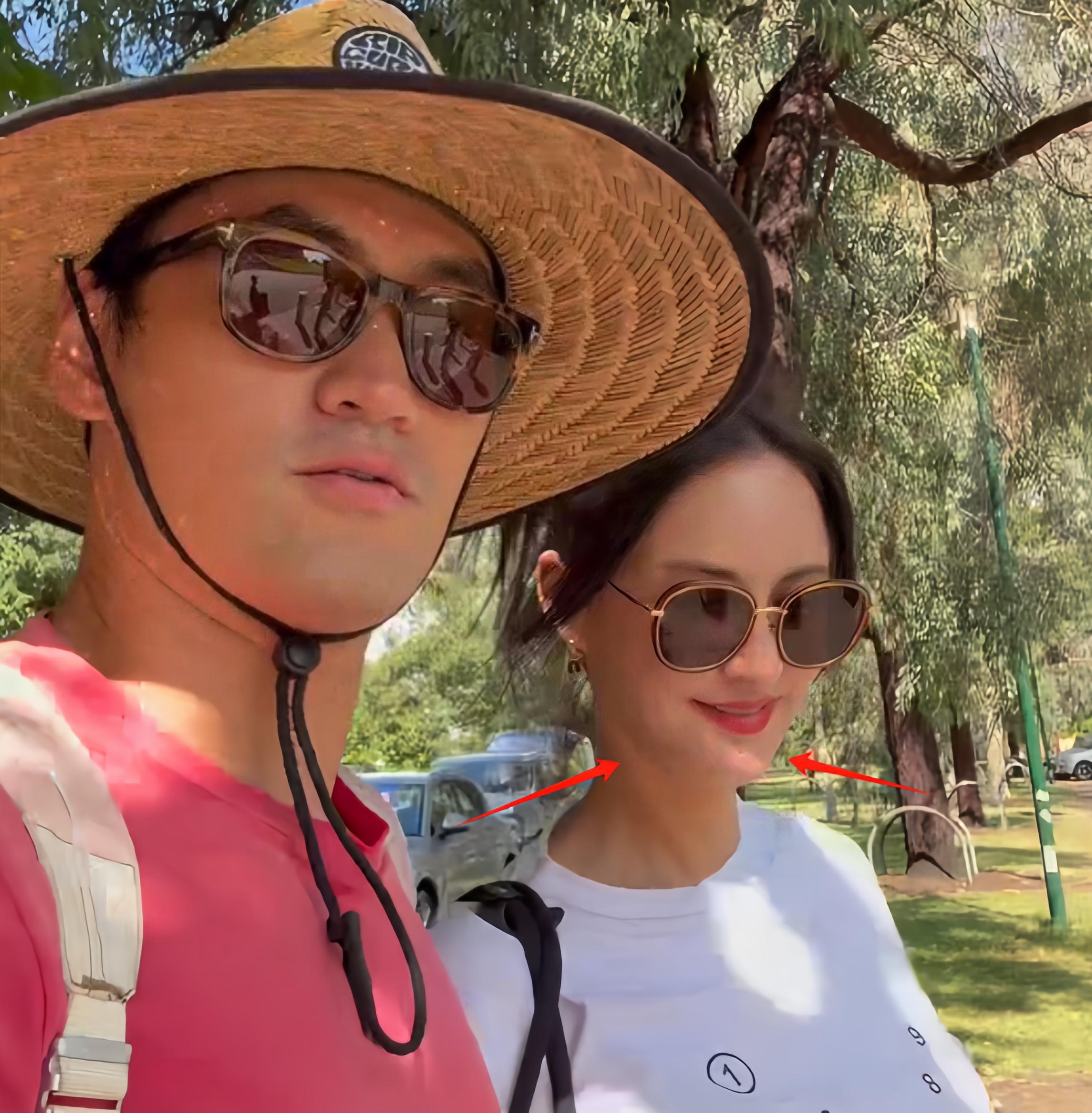 袁弘夫妻带儿子看澳网!没要到签名崩溃大哭,张歆艺真的瘦了好多