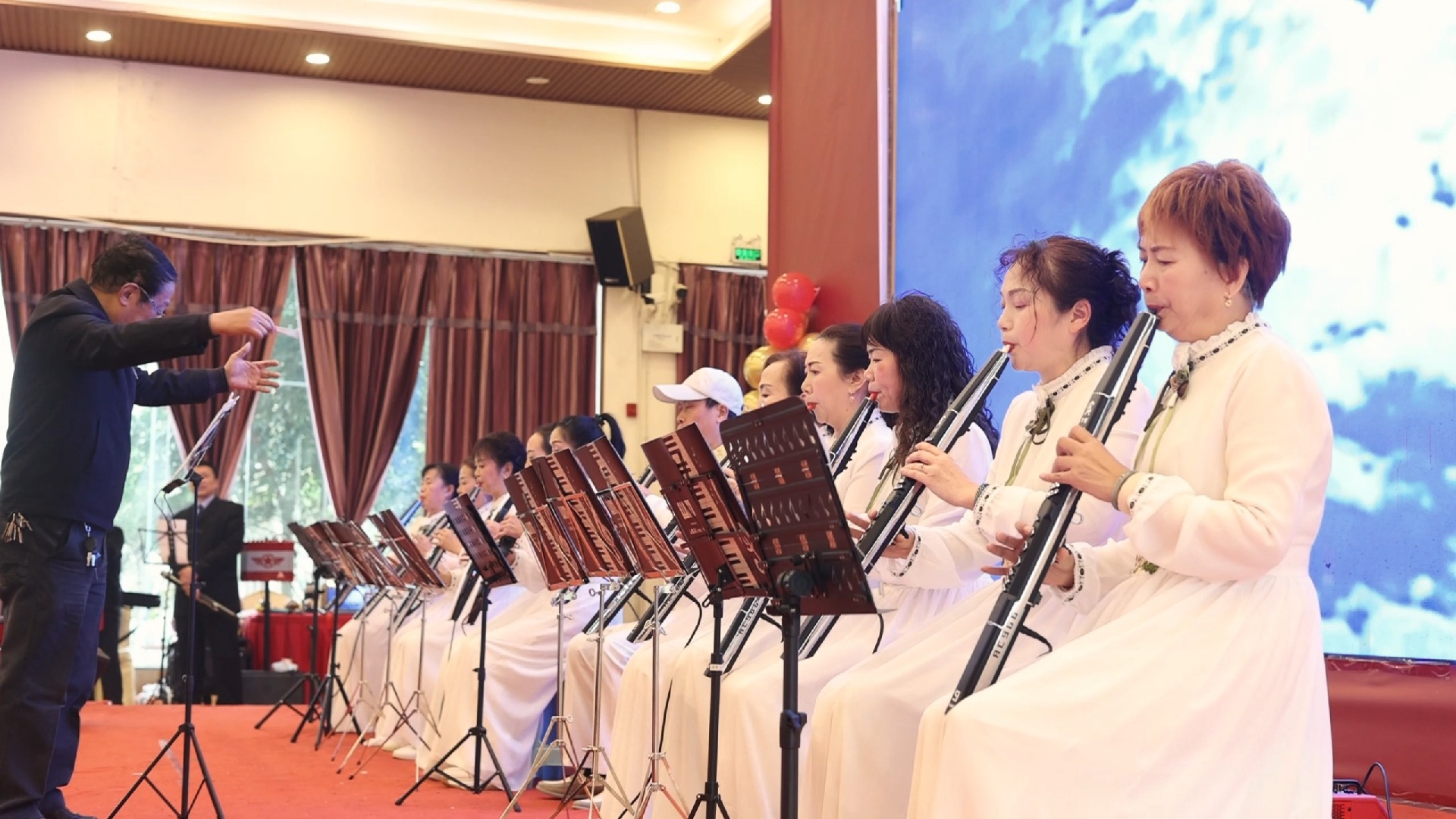 电吹管,作为现代科技与传统吹奏乐器的完美结合,拥有诸多令人瞩目的