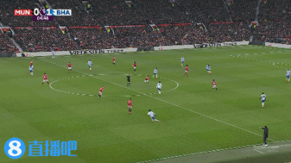 三笘薰独享英超日本球员射手榜榜首_英超-b费点射三笘薰传射  曼联主场1-3布莱顿_曼联主场1-3布莱顿