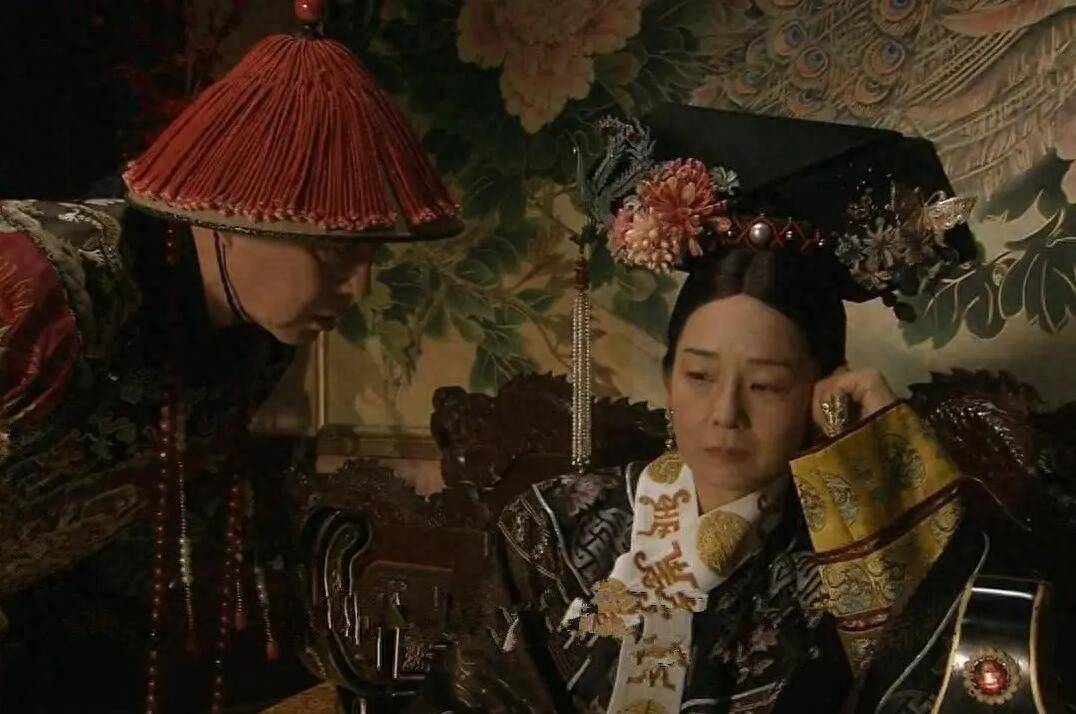皇上皇后娘娘殁了