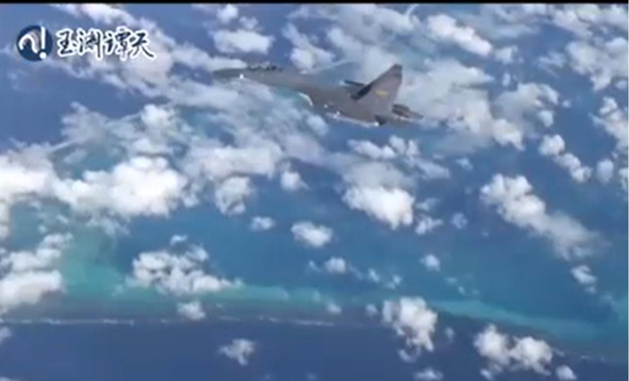 苏30护航,轰6挂弹战巡黄岩岛!官媒罕见直言:勿头破血流再醒悟