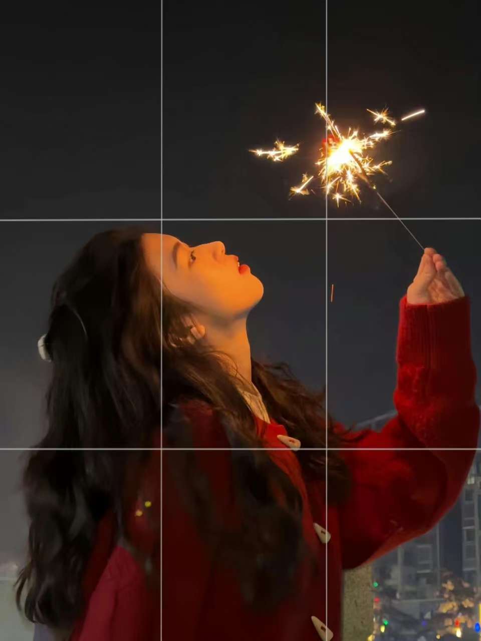 手拿仙女棒怎么拍?7个拍照姿势,拍出满满的新年氛围感人像照