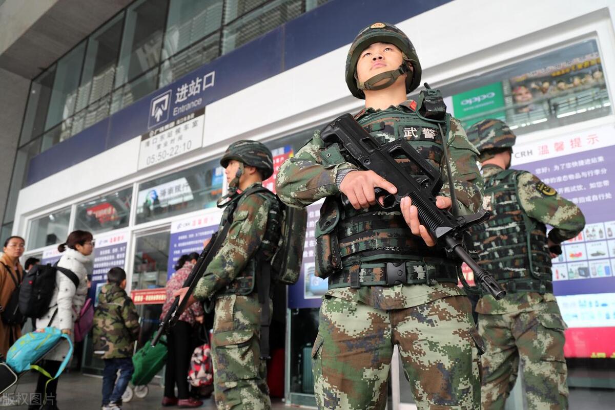除夕夜,武警官兵这样坚守战位