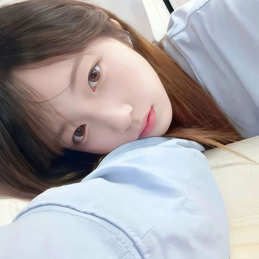 可爱小萝莉的自拍照 每一张都很漂亮 收藏起来当头像吧 #美妞