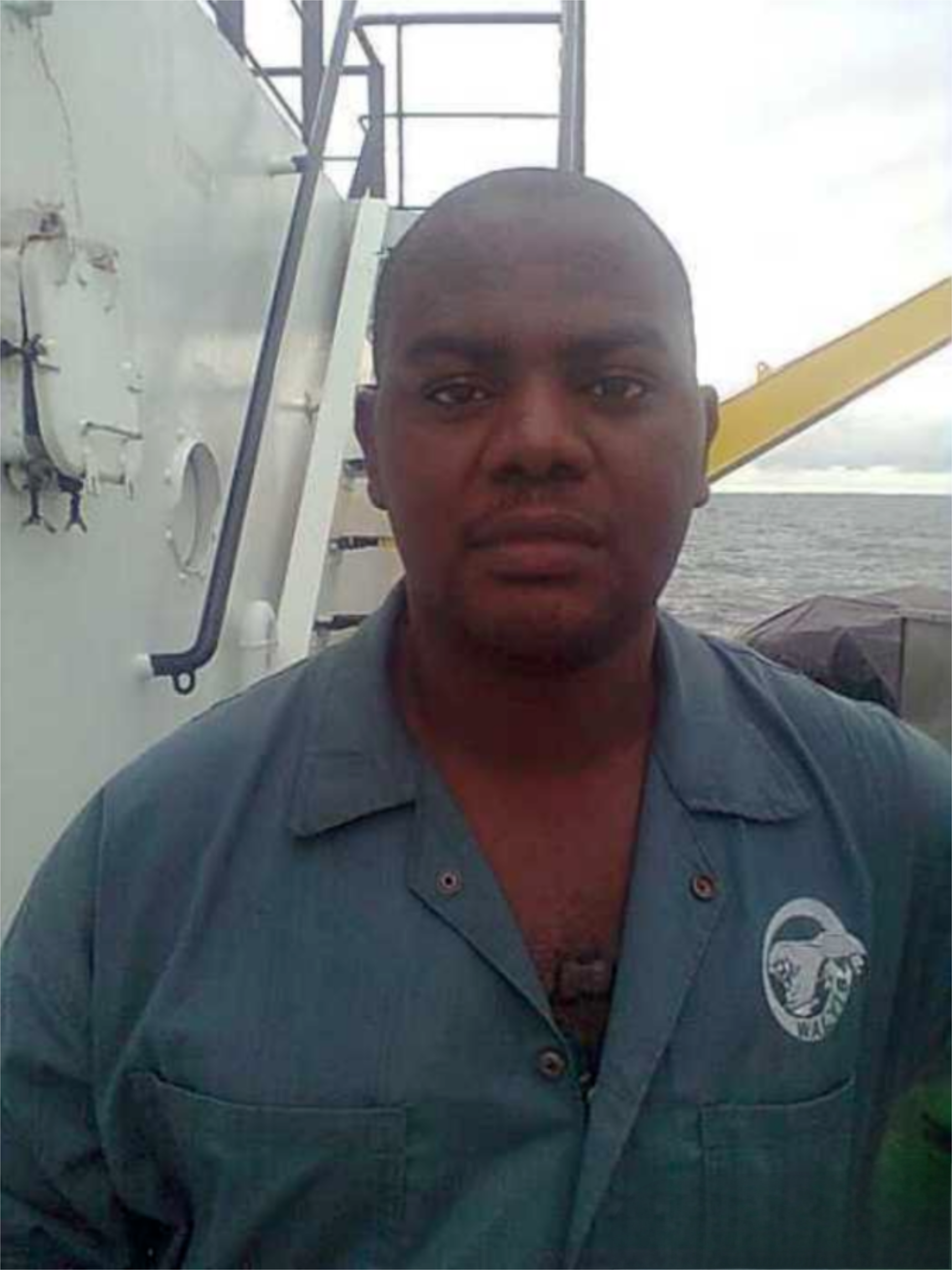 从深海生死线到新生:哈里森·奥克尼的传奇人生