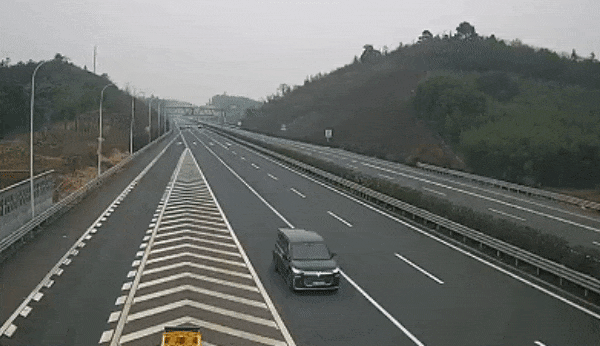 600_346gif 动态图 动图