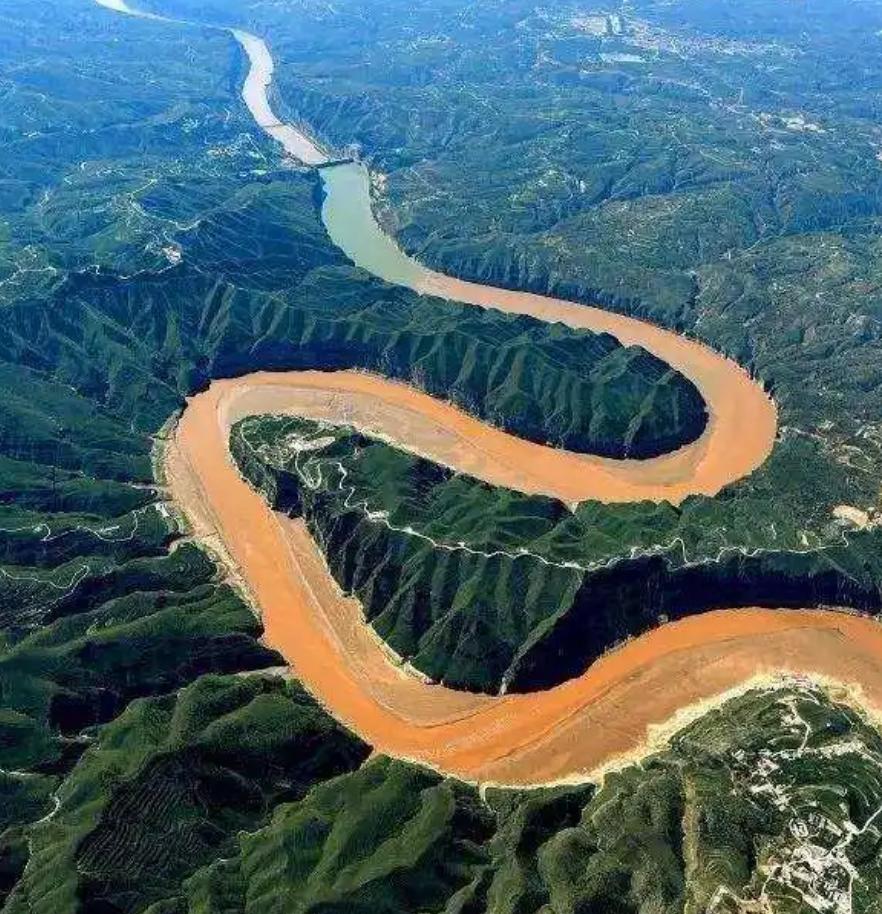 回顾:黄河"悬河"成历史了?22年调水调沙,持续输沙入海32.5亿吨?