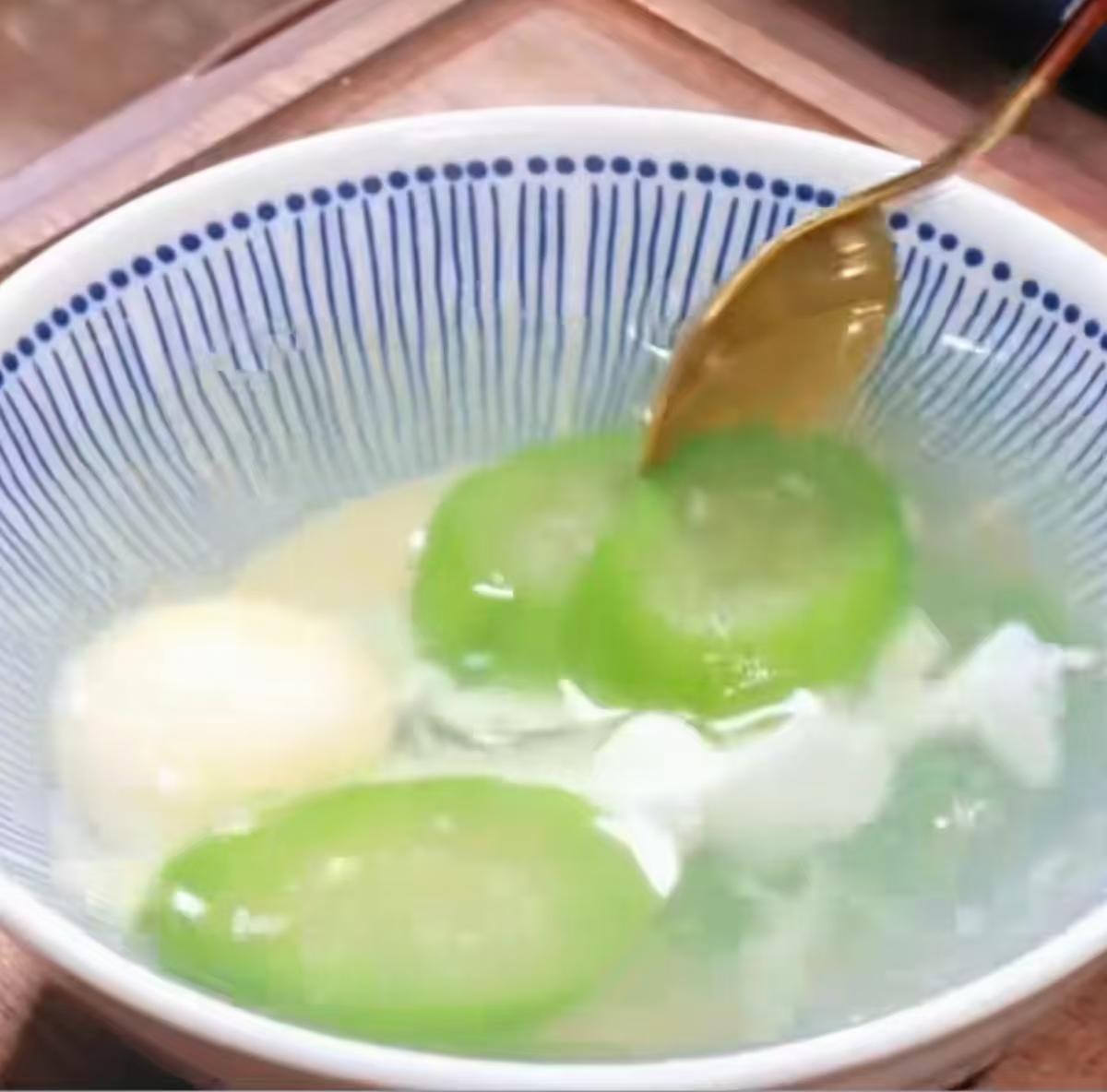 鸡蛋治失眠祖传秘方(鸡蛋治失眠祖传秘方有哪些)